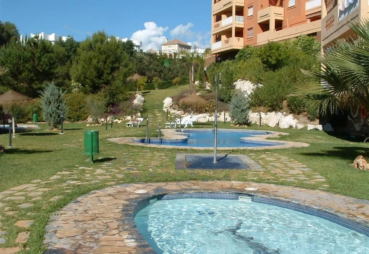 Luxury 2 Bed Apt Freeview Tv Wi Marbella