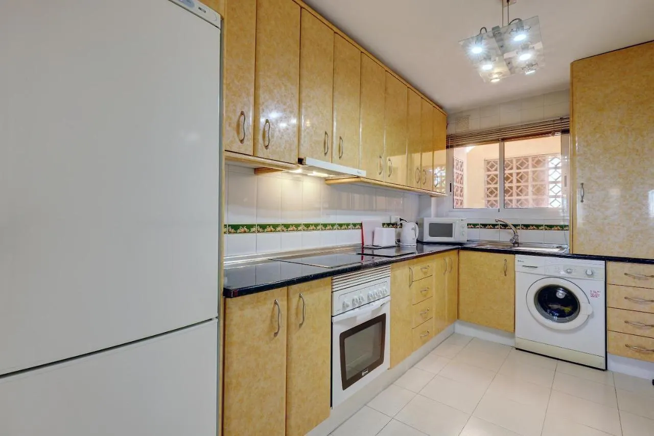 Apartment Luxury 2 Bed Apt Freeview Tv Wi Marbella Spain