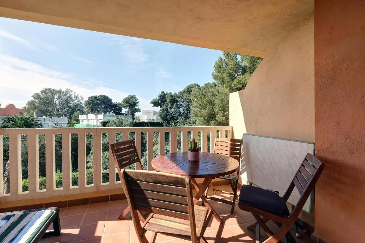 Luxury 2 Bed Apt Freeview Tv Wi Marbella Apartment
