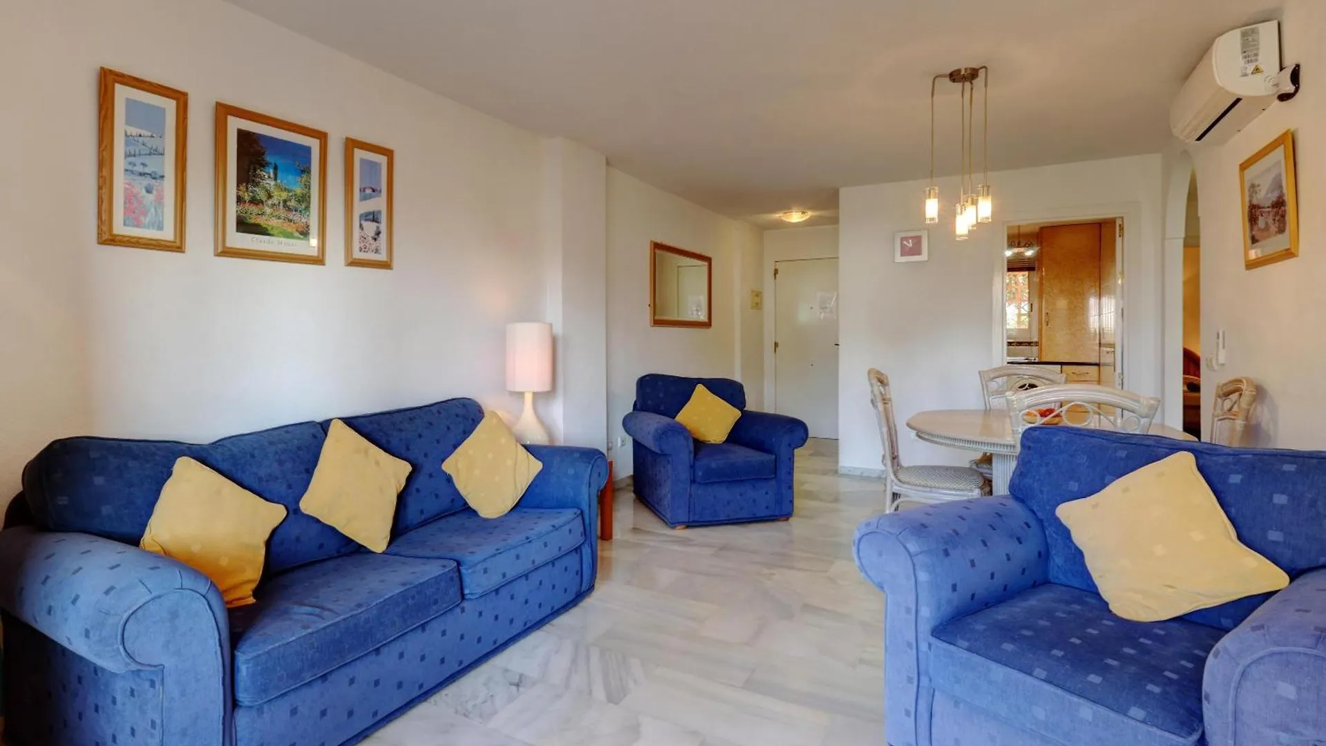 Luxury 2 Bed Apt Freeview Tv Wi Marbella